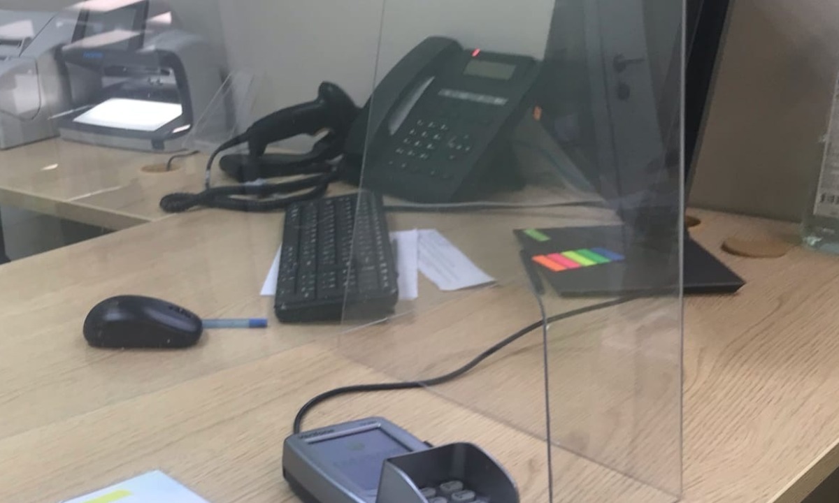 В Карелии бывший муж оформил на женщину два кредита