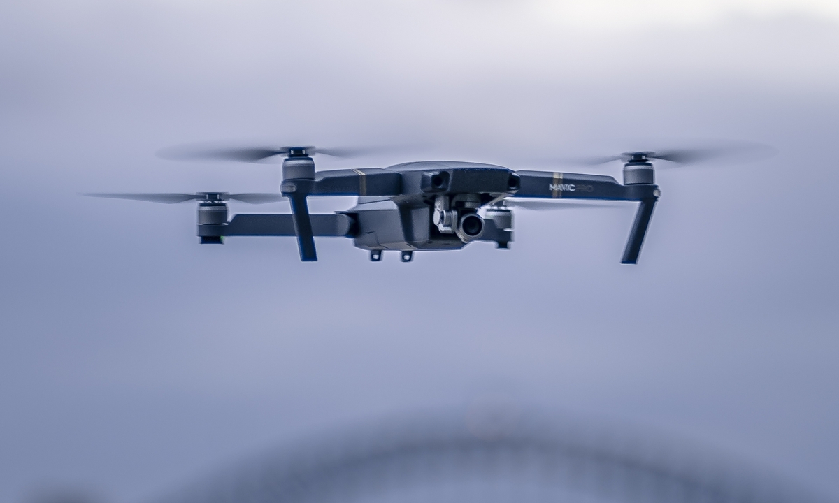 В Пулково отменяли рейсы из-за опасности атаки беспилотников