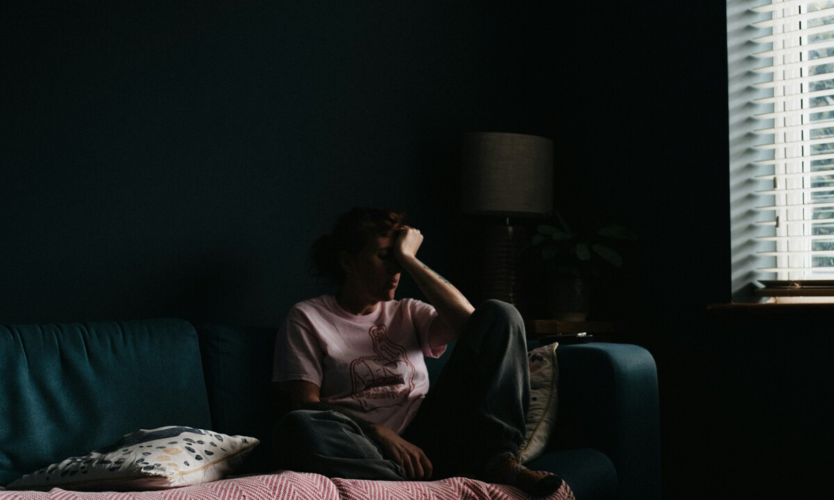 Женщины чаще мужчин жалуются на сезонную усталость