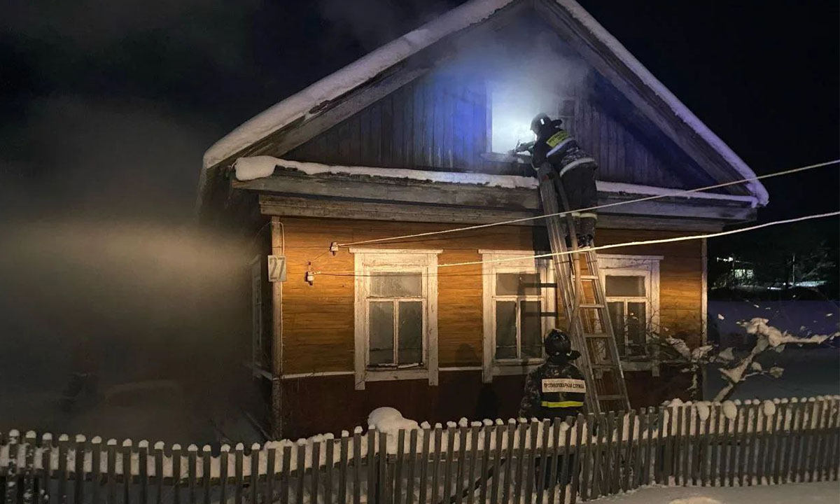 В Карелии бабушка чуть не спалила дом