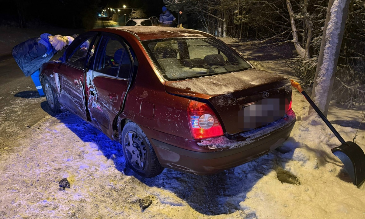 В Карелии виновник аварии скрылся с места ДТП