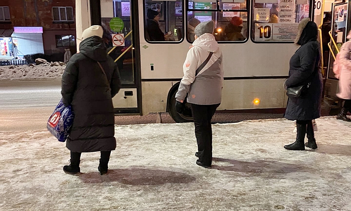 Травматолог рассказал, как правильно падать, чтобы не попасть в больницу