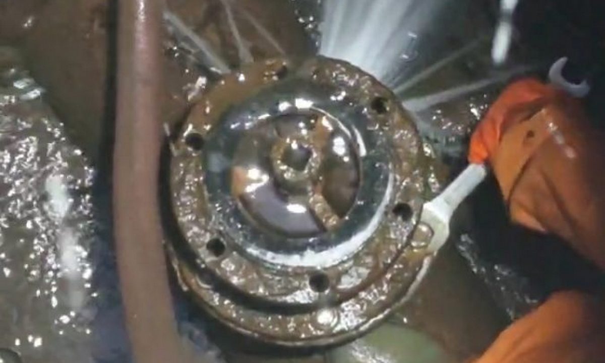 Из-за аварии дома в Петрозаводске без воды будут сутки