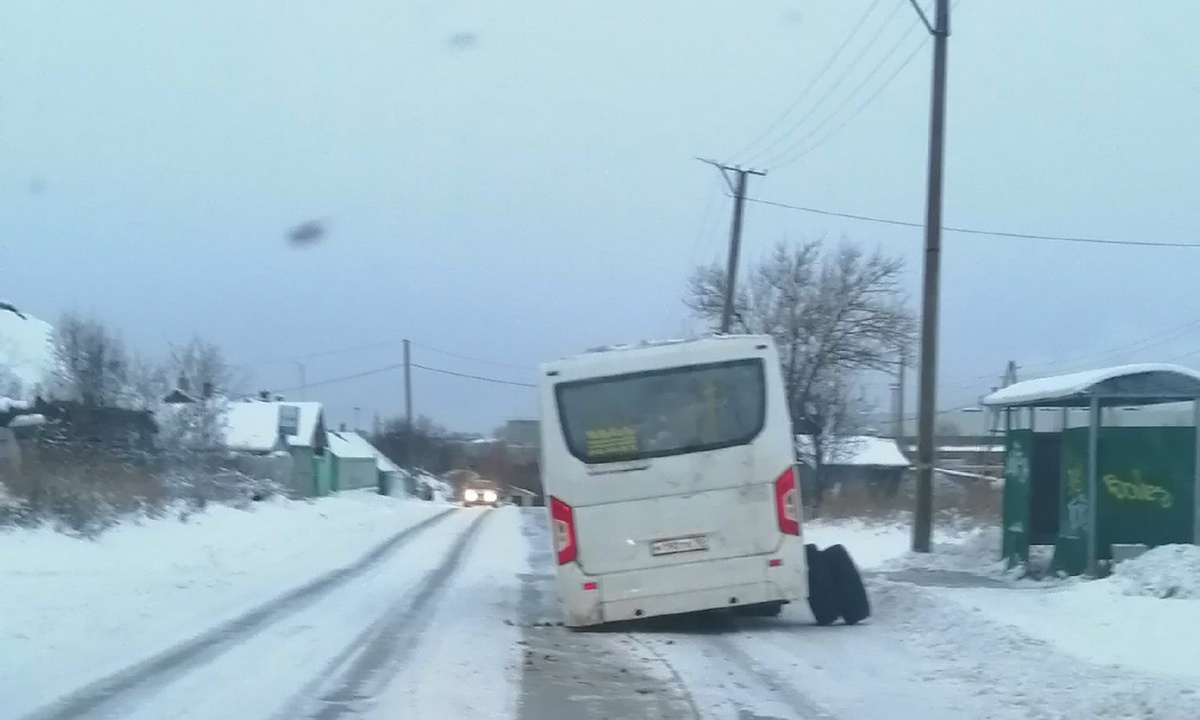 Город Карелии может остаться без автобусов: уже сейчас они ходят с перебоями