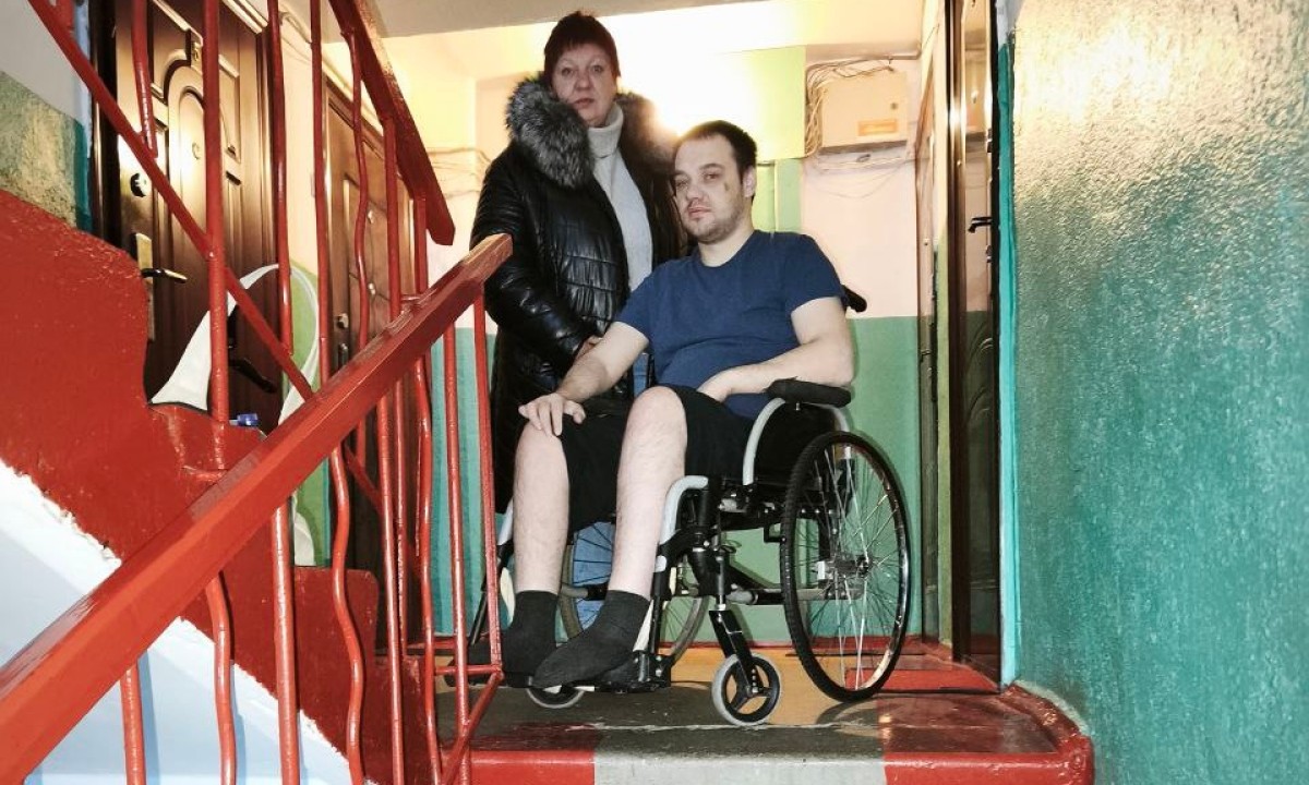 Прокуратура проверит, почему неходячему инвалиду в Карелии выдали квартиру на четвертом этаже