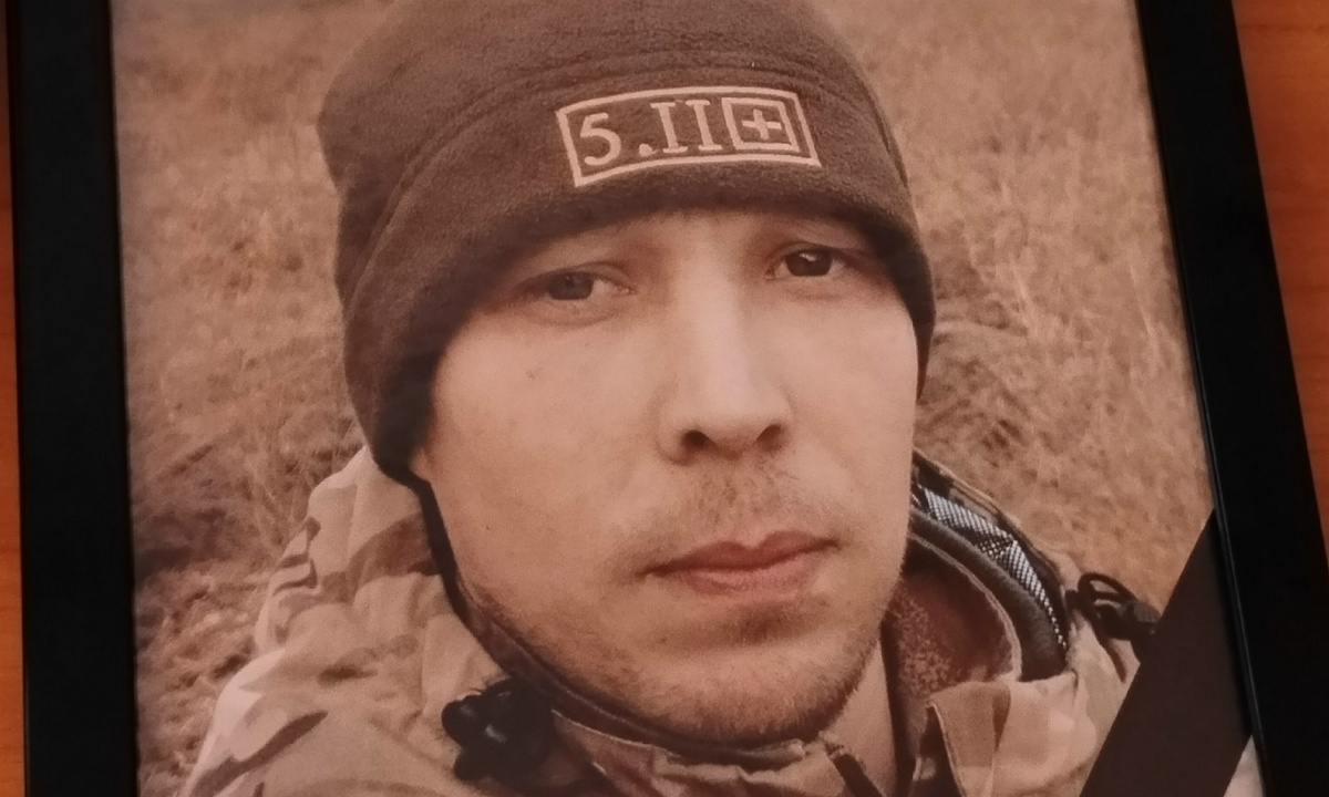 «Любимый сын, брат, друг». Молодой житель Карелии погиб на СВО