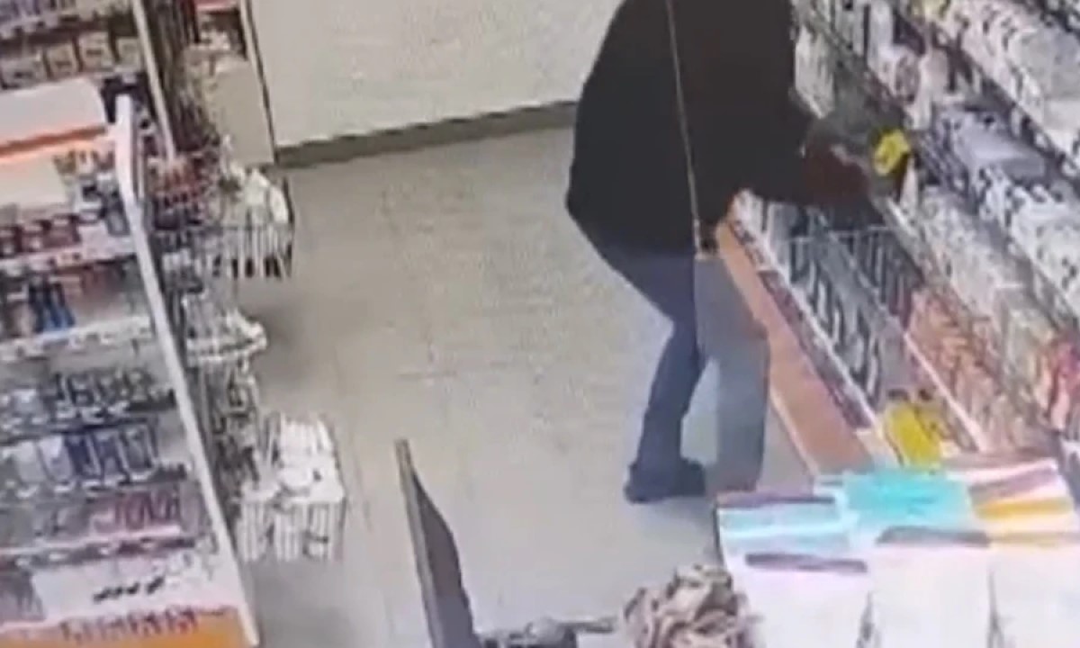 В Петрозаводске задержали дерзкого грабителя