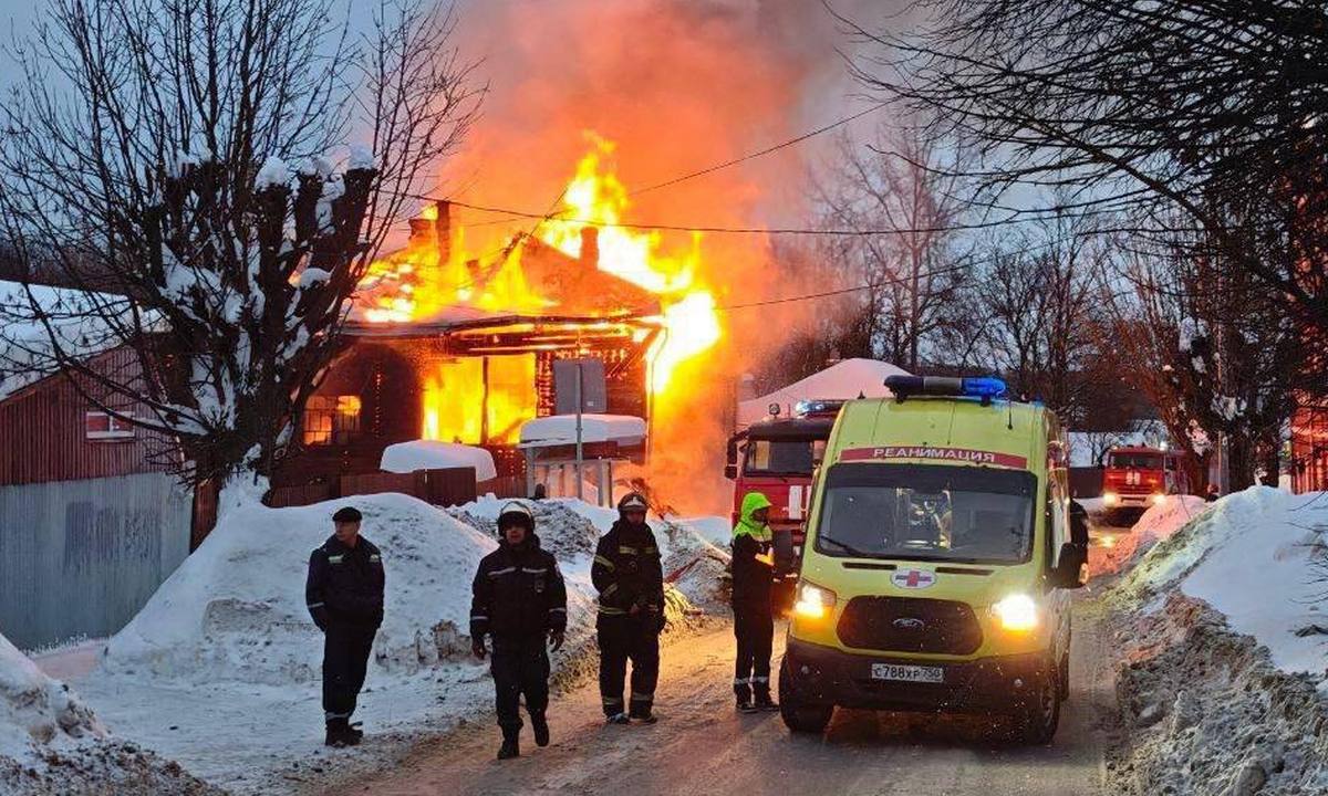 Дедушка и отец погибли на страшном пожаре из-за обогревателя