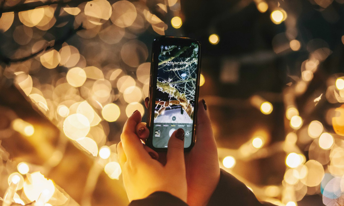 В Карелии подросток обменял телефон на машину