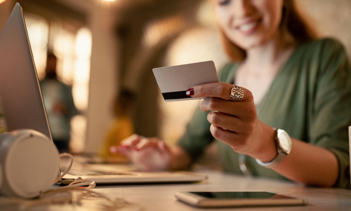 Как раскрыть потенциал банковской карты: чек-лист от Сбера