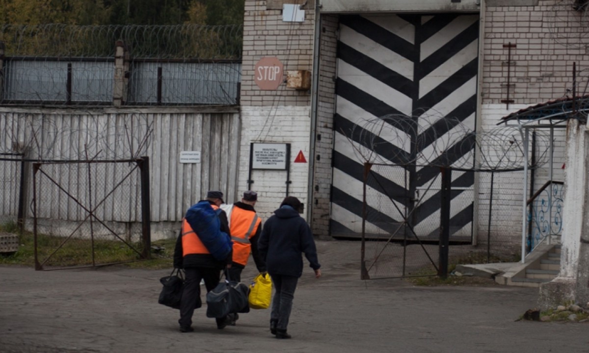 «Кричал и истерил»: мужчина мечтал попасть в тюрьму и добился своего