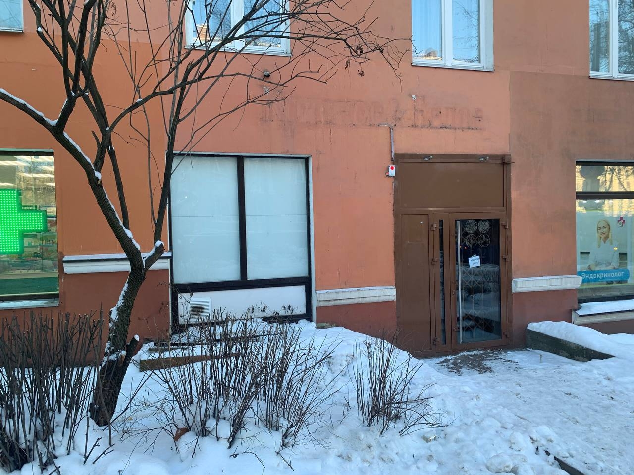 Названо, сколько алкомаркетов закрылось в Карелии за два месяца