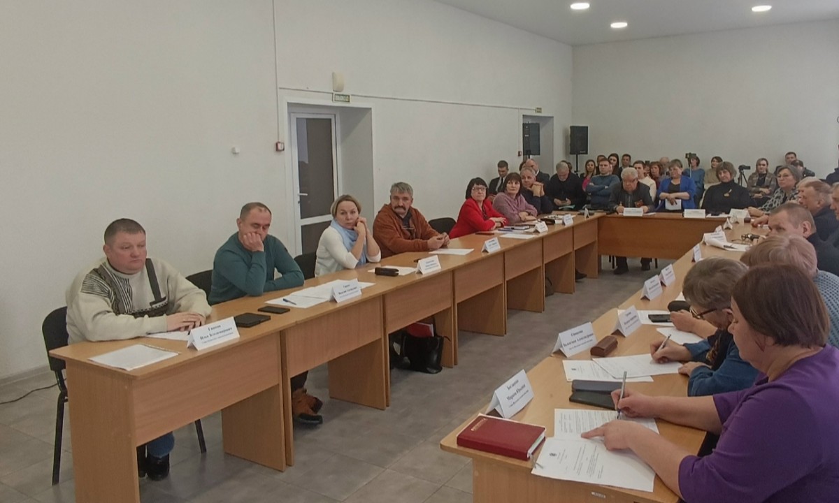 В Карелии не смогли выбрать нового главу района: экс-мэр ушел в отставку после скандала