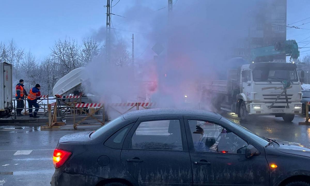 В Петрозаводске школа и дома остались без воды из-за аварии