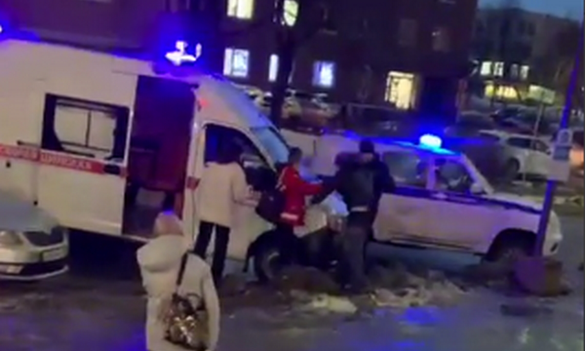 В Петрозаводске еще одного подростка госпитализировали из ТЦ «Макси»