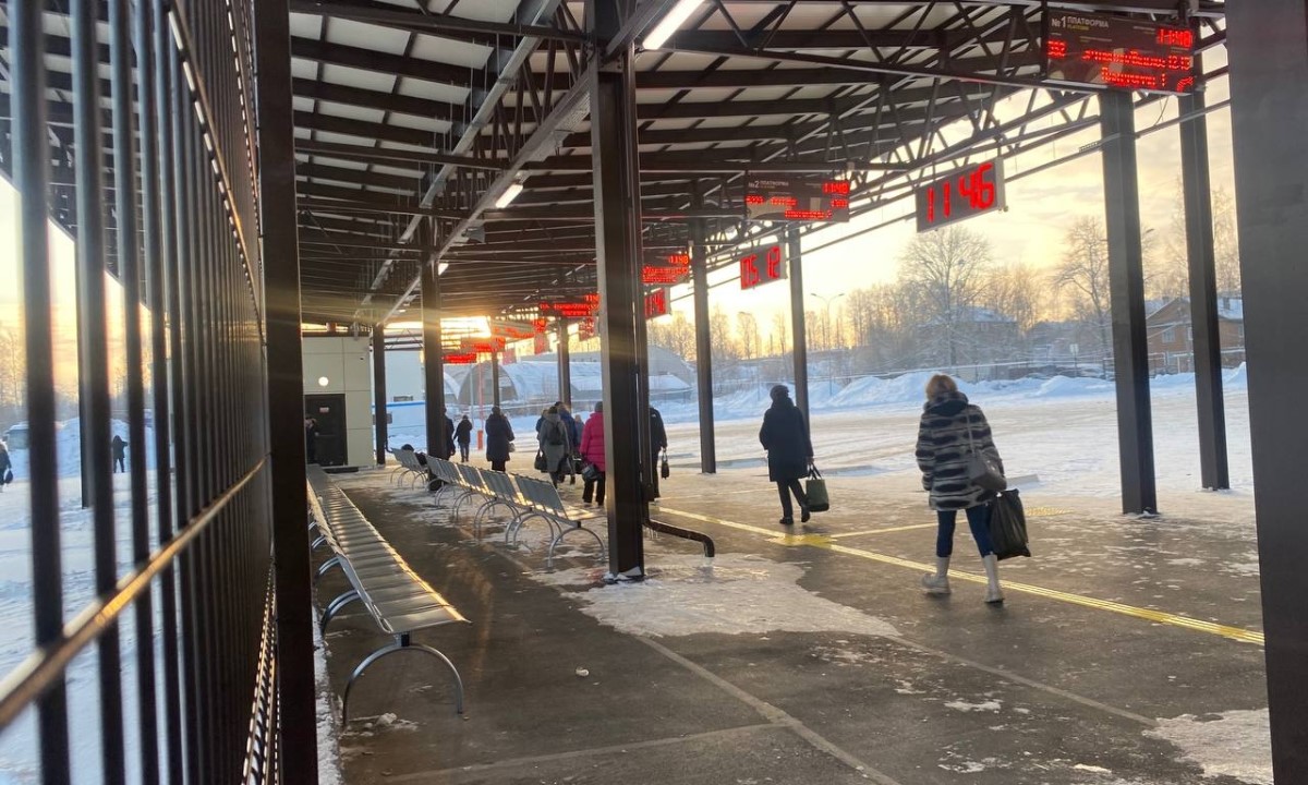 В автобусах Карелии ввели скидку за оплату картой: законно ли это?