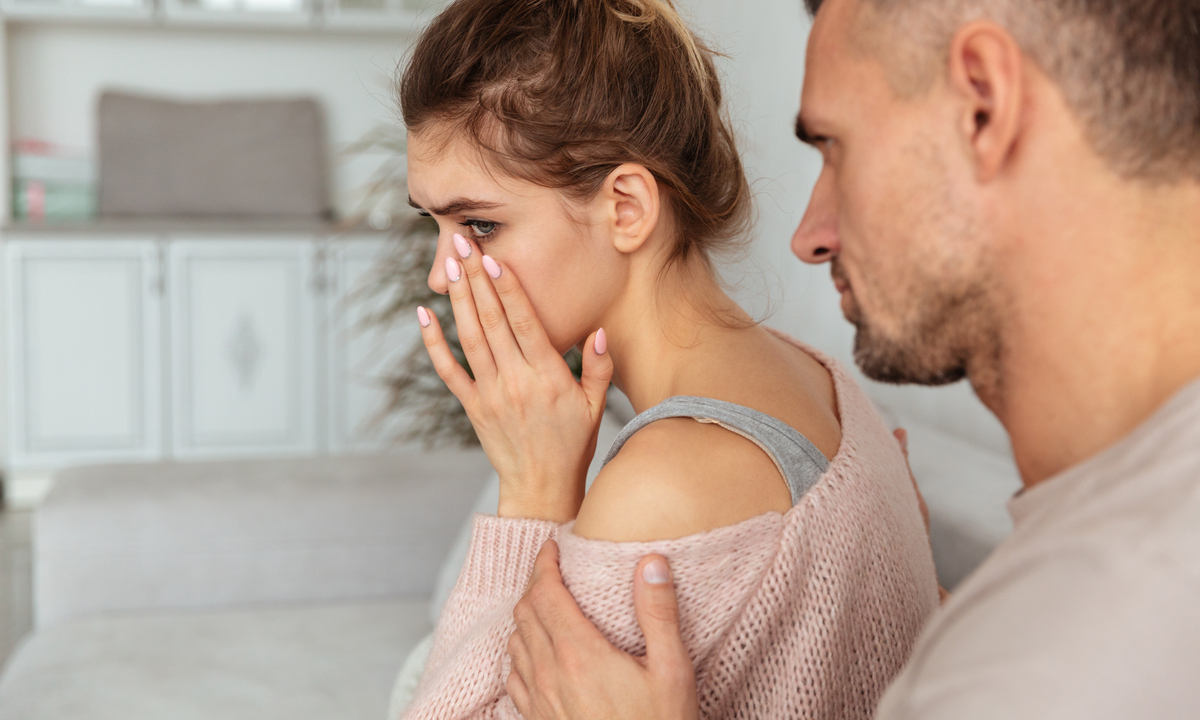 «Пара, которая не ссорится, — это бомба». Объяснено, почему счастливые семьи часто ругаются 