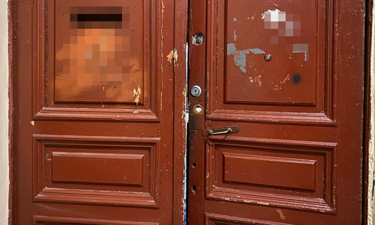 В Карелии наказали соседку, сломавшую дверную ручку в квартире инвалида