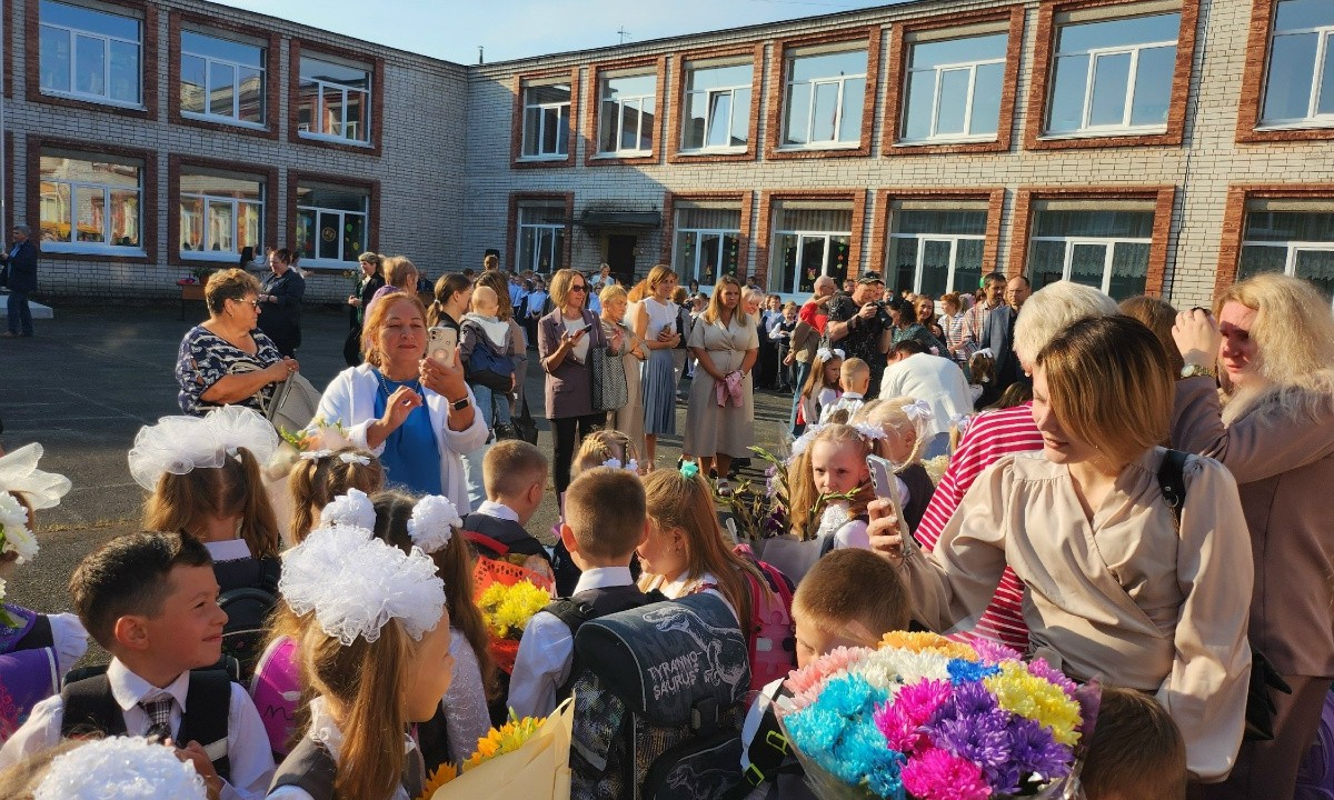 «У меня паника!» В Петрозаводске родители не могут записать ребенка в школу через Госуслуги