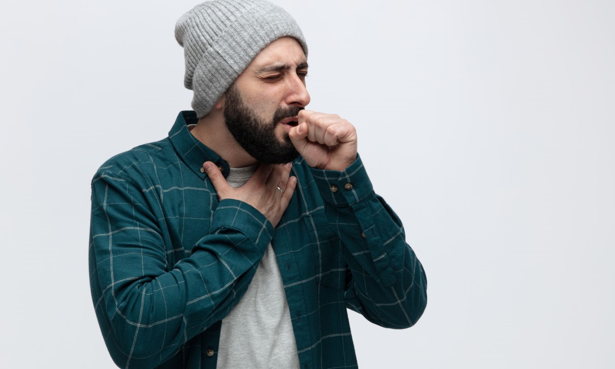 Объяснено, почему нельзя бить по спине, если человек подавился