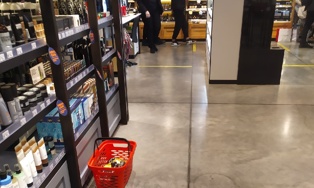 Женщина отсудила у магазина четыре миллиона за травму на шопинге