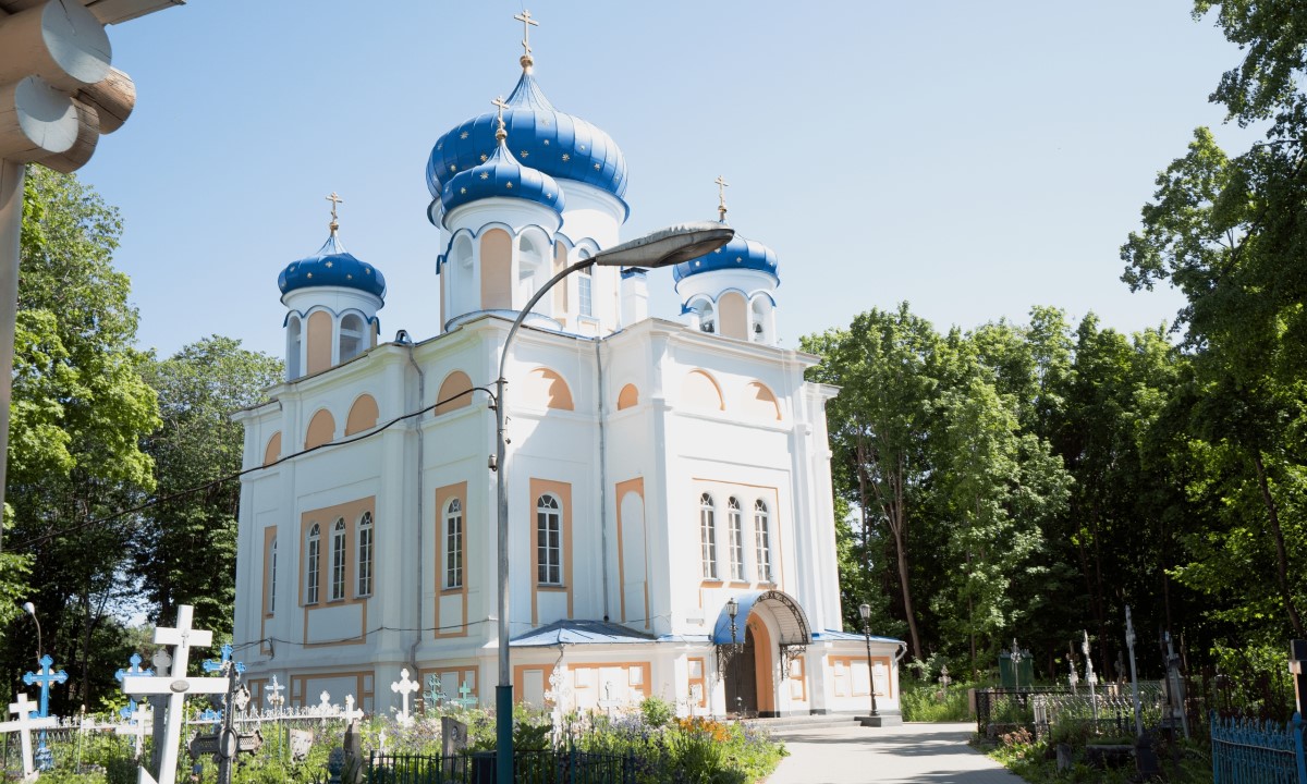 В Петрозаводске создают аудиогид по старейшему кладбищу