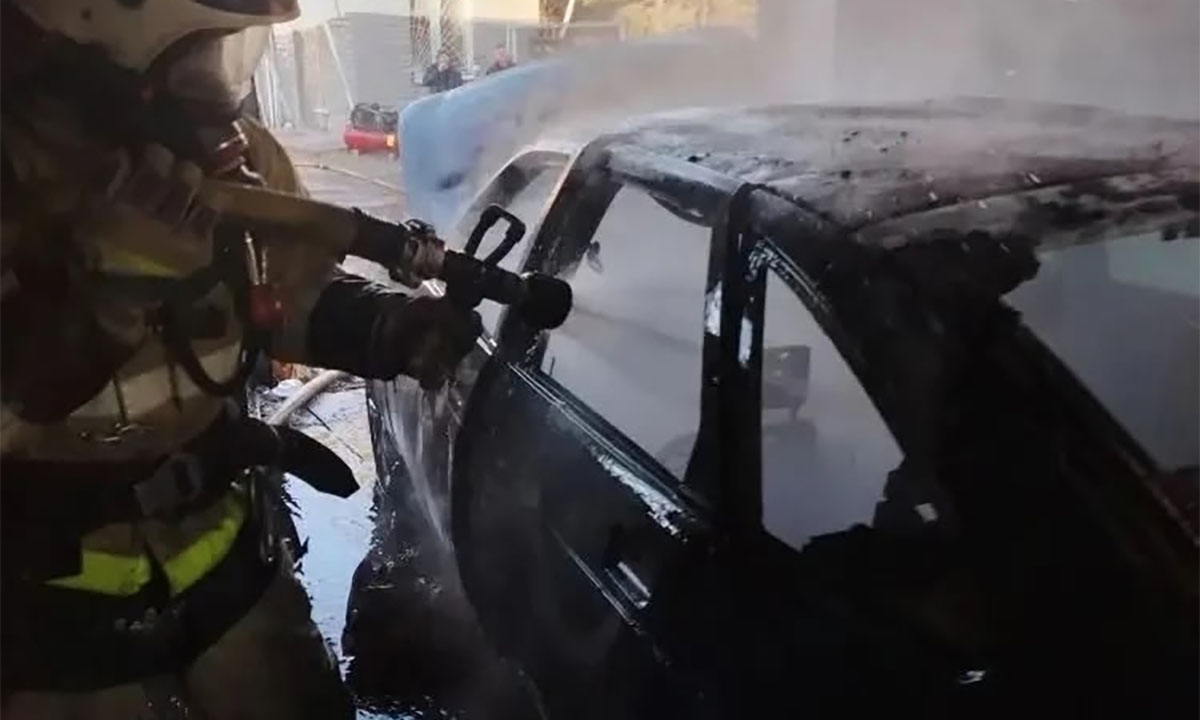 В Карелии прямо в гараже сгорел автомобиль