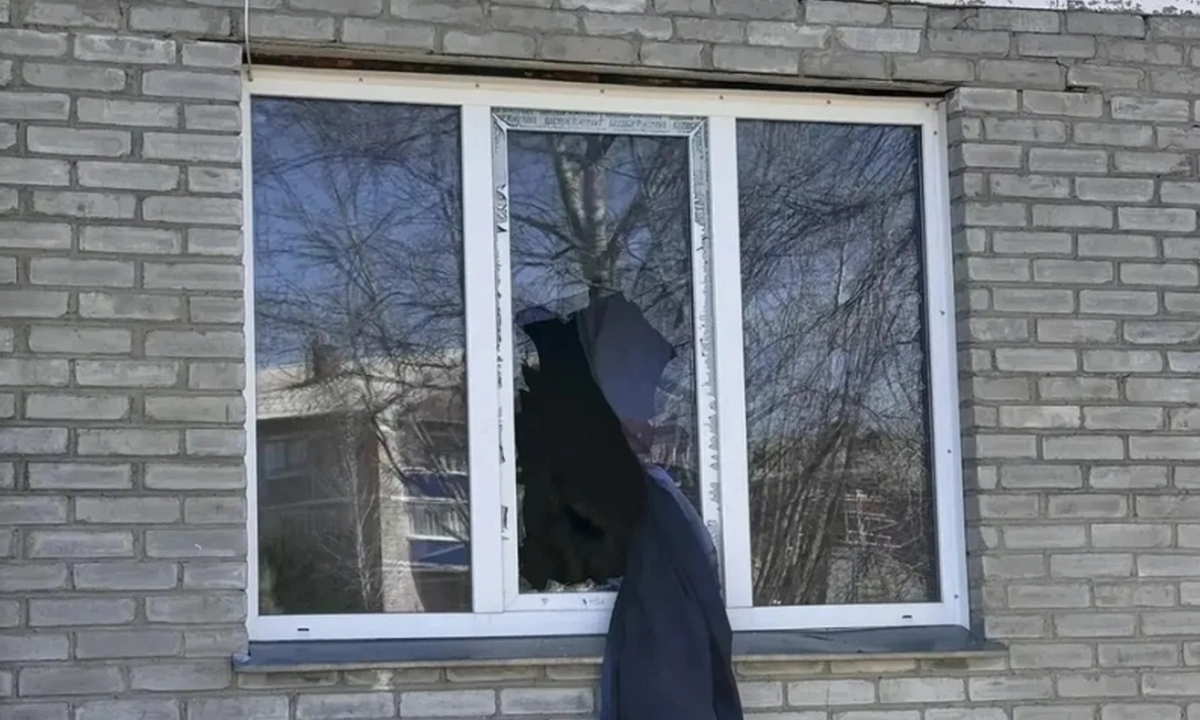 Трое маленьких детей погибли, пока их мать ходила в магазин