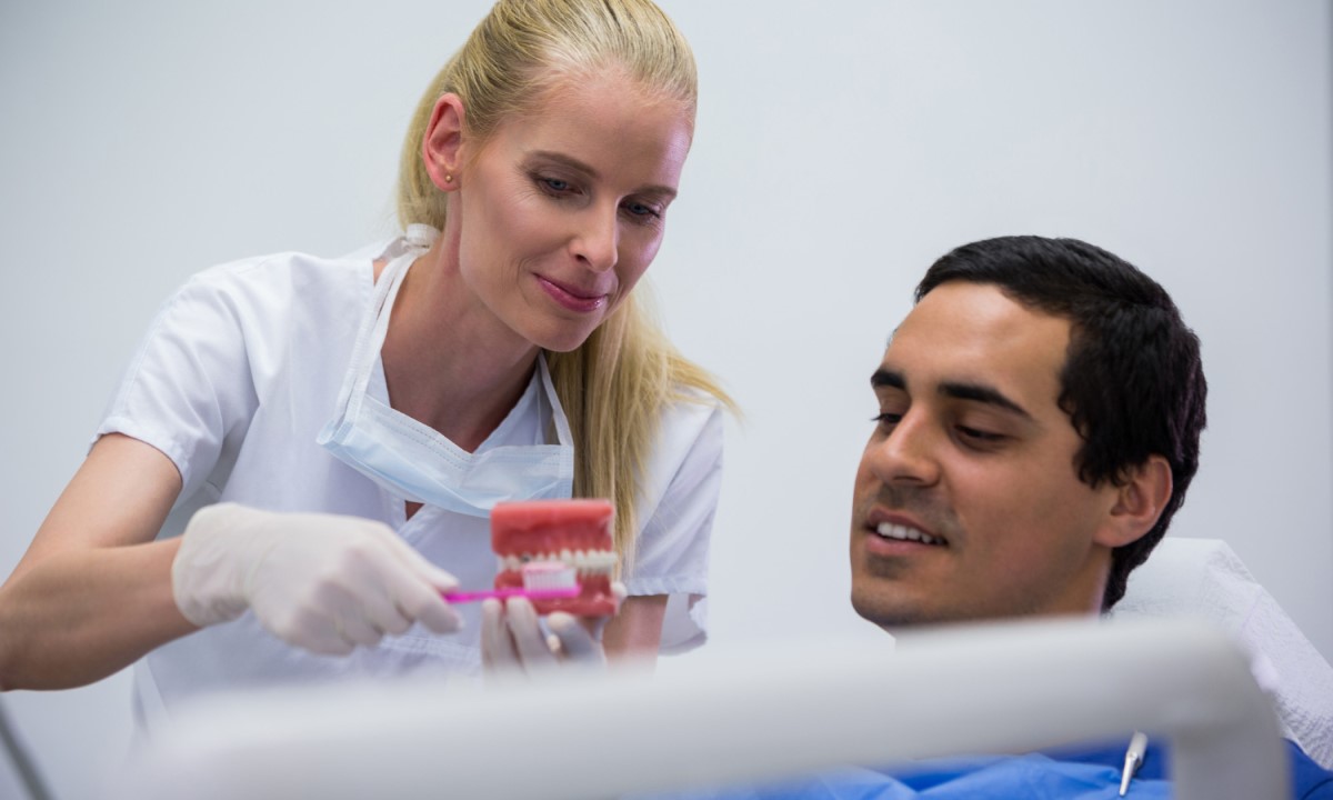 Объяснено, что нужно узнать у врача до установки импланта