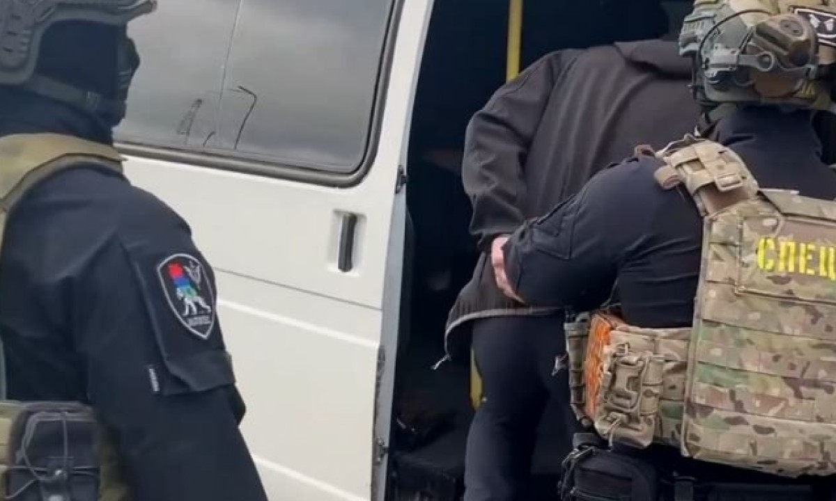 Сотрудники ФСБ Карелии нашли у жителя Петрозаводска взрывчатку