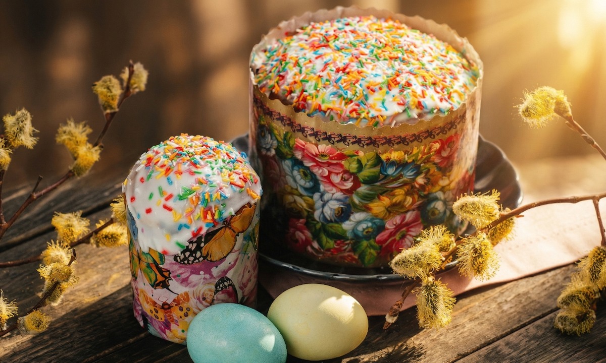 В «Олонии» можно купить пасхальные куличи собственного производства! Свежие и вкусные!