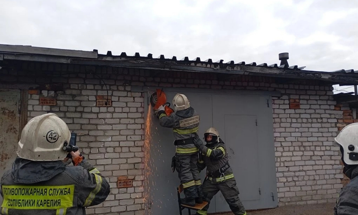 В Карелии нашли труп в запертом гараже