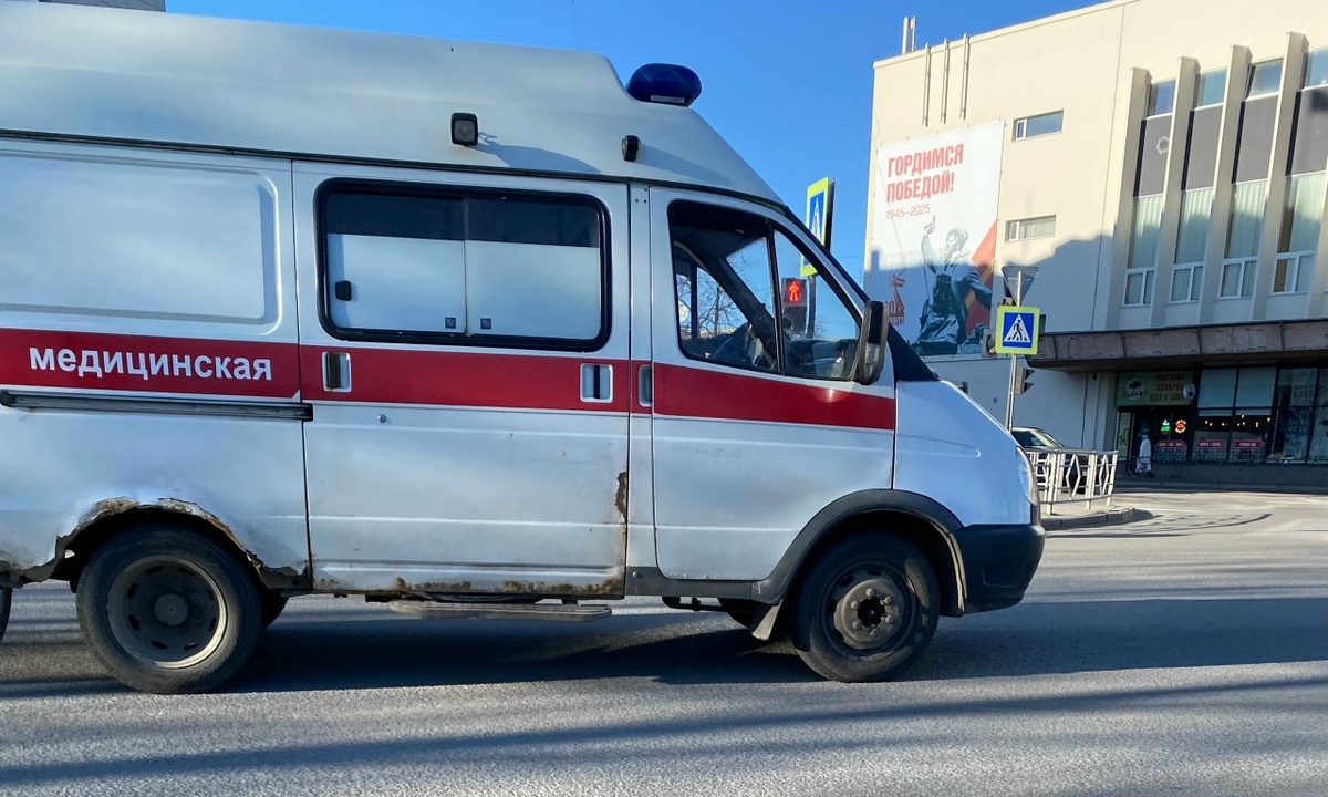 Чиновники проверяют школу в Петрозаводске, где трое детей покалечили себя на уроке