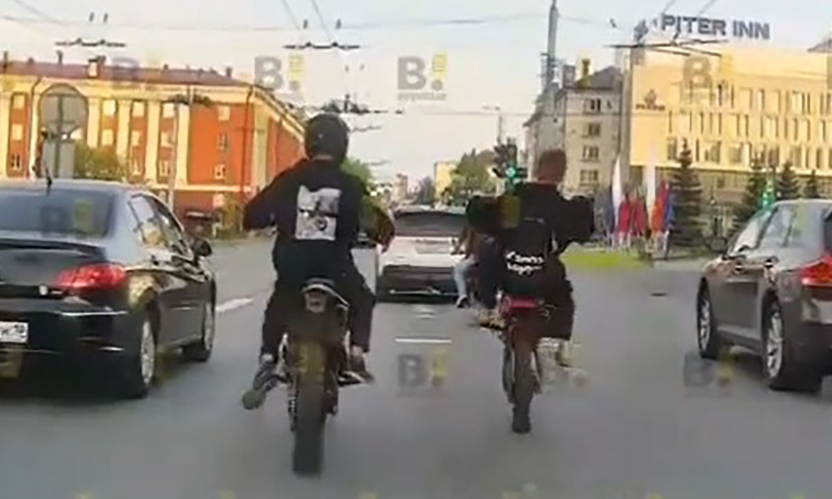 В Петрозаводске разыскивают трех подростков на питбайках