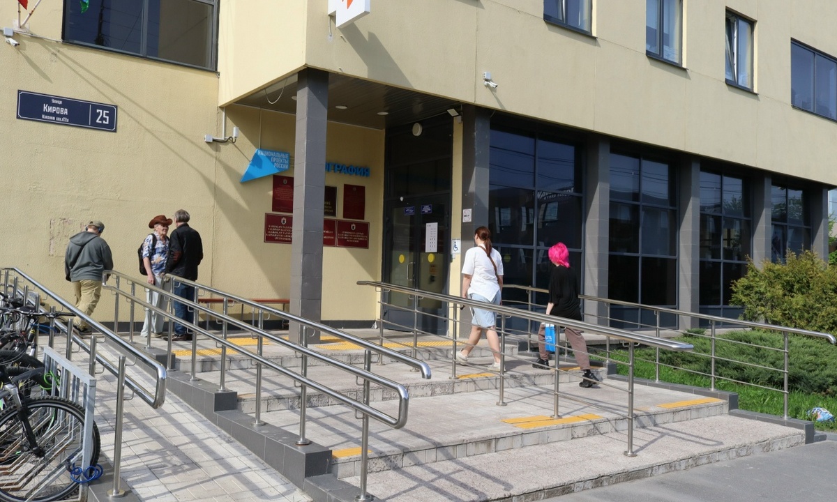 Названо, сколько людей с инвалидностью нашли работу в Карелии