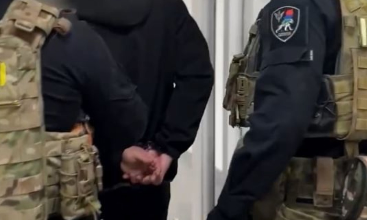 В Карелии иностранец пытался подкупить полицейского, чтобы не возвращаться на родину