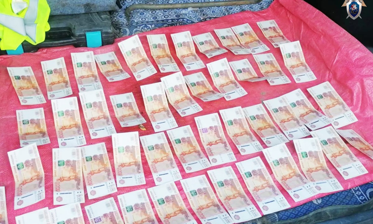 В Карелии менеджер предприятия брал крупные взятки