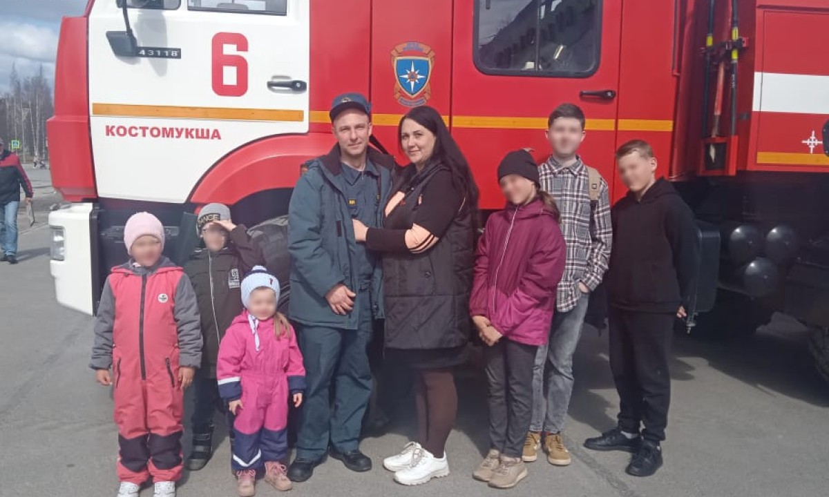 «Без вашей помощи мы не справимся!» В Карелии дочь пожарного борется с опасным заболеванием