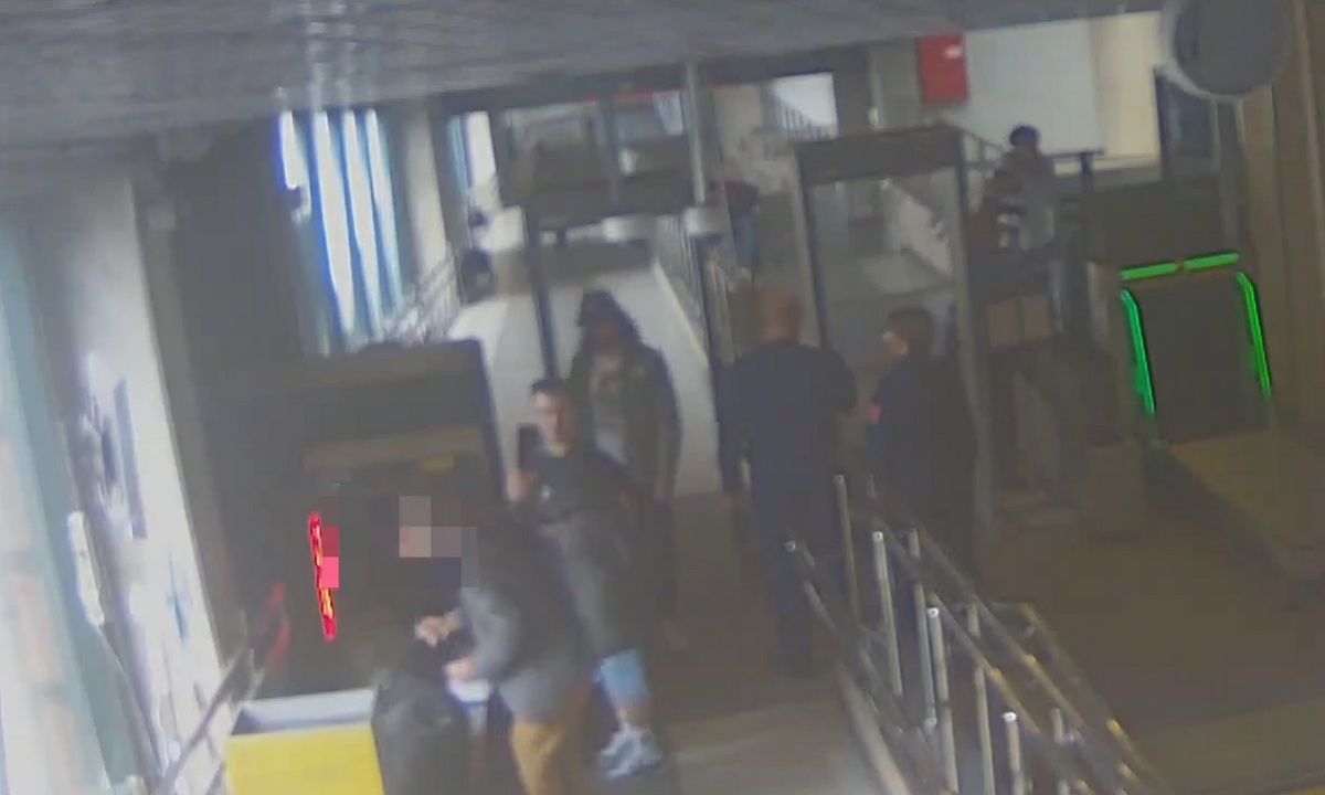 Житель Карелии не заметил, как его обокрали на Ладожском вокзале