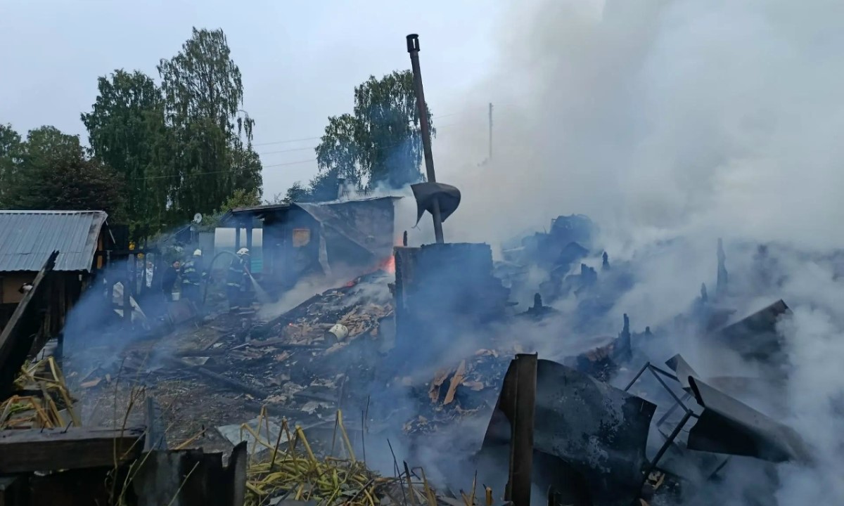 В Карелии семь семей пострадали от страшного пожара: объявлен сбор помощи
