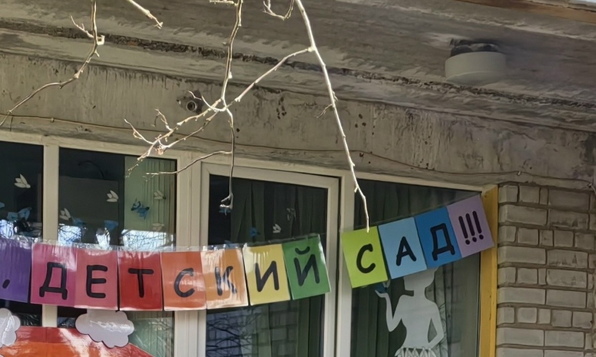 В Карелии родители ходят на работу с детьми из-за закрытого детсада