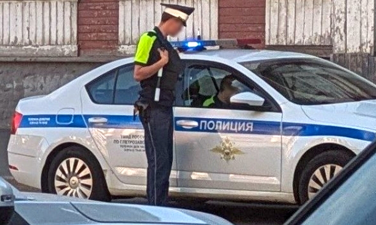 полиция машина Карелия