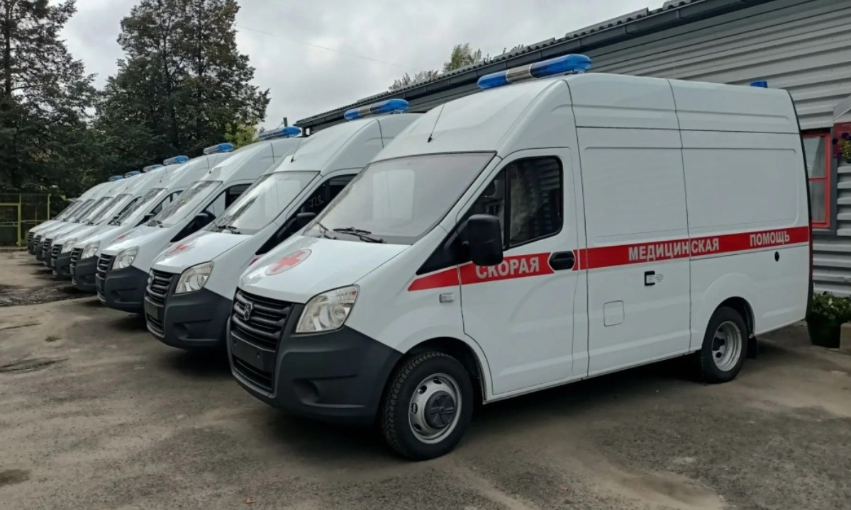 В Карелию привезли девять новых машин скорой помощи
