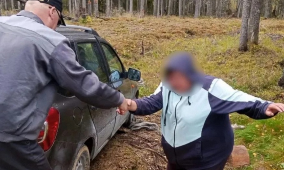В лесу Карелии несколько часов искали мужа и жену