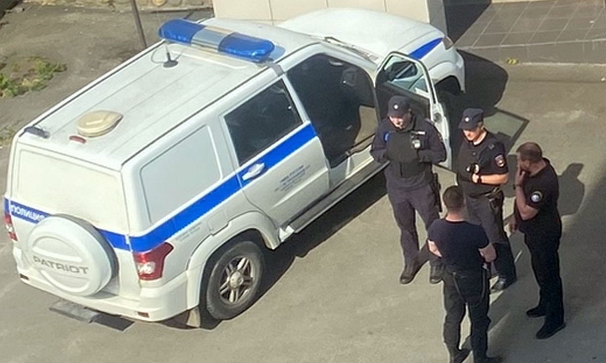 Следственный комитет открыл проверку серии нападений школьниц в Новосибирске