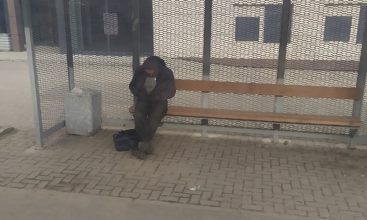 В Петрозаводске бездомный терроризировал магазины