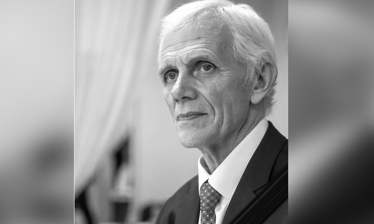 «Вечная память нашему доктору». Жители Петрозаводска вспоминают свои встречи с врачом, погибшим в страшной аварии по пути на вызов